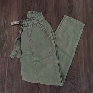NWT Aerie Pants Trousers with Tie